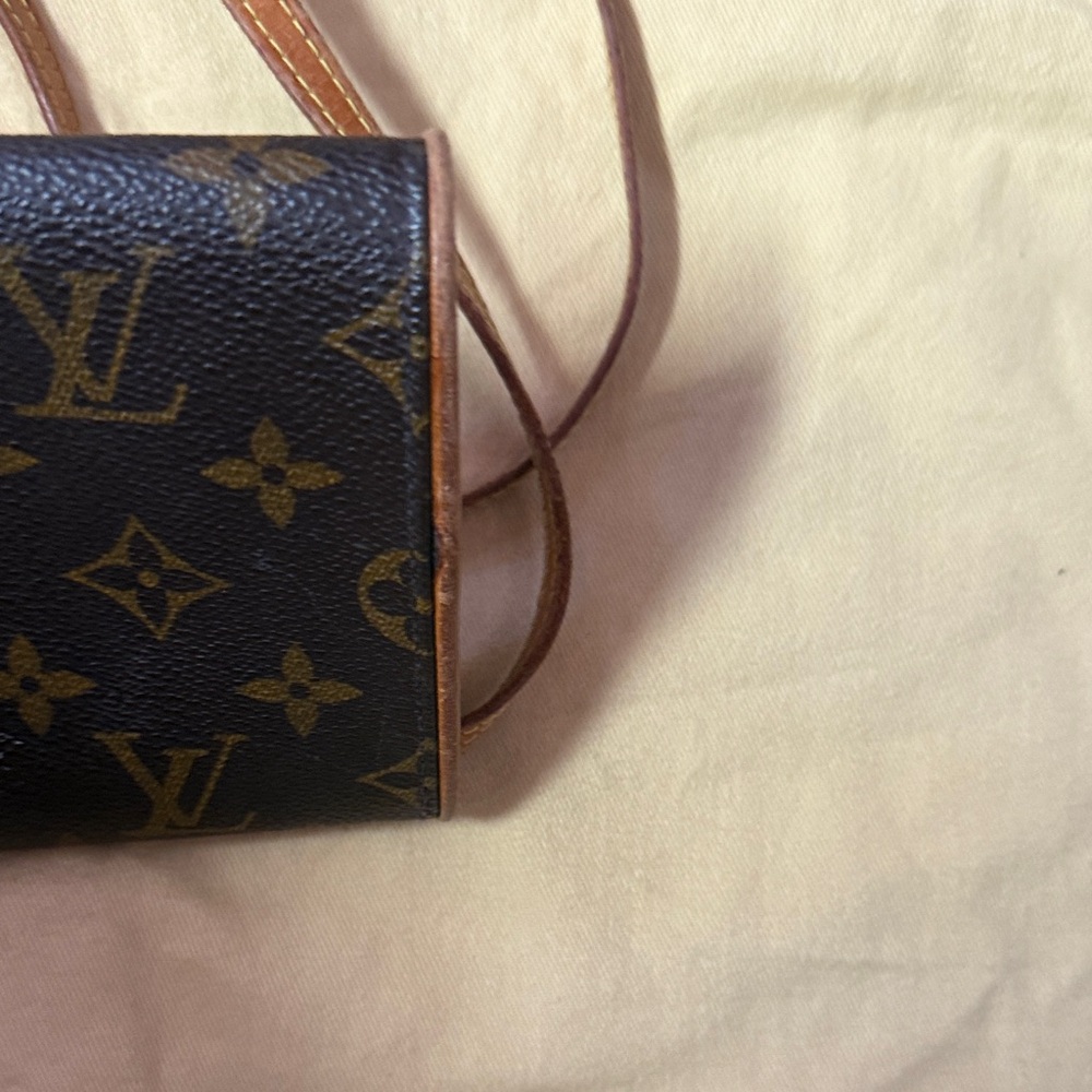 Louis Vuitton Dark Brown Monogram crossbody preloved - Picture 10 of 16